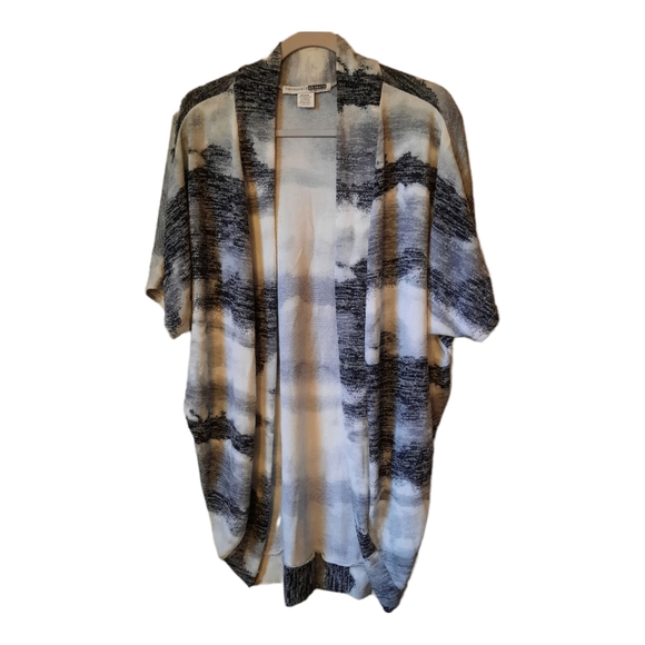 ❤️Necessary Objet, Woman long cardigans, Size: M, Colors Black, Gray & W… - Picture 2 of 6